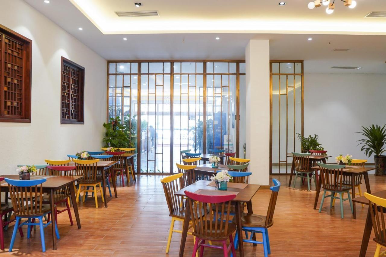 轻住悦享酒店 （白云国际机场人和地铁站店） 广州 外观 照片
